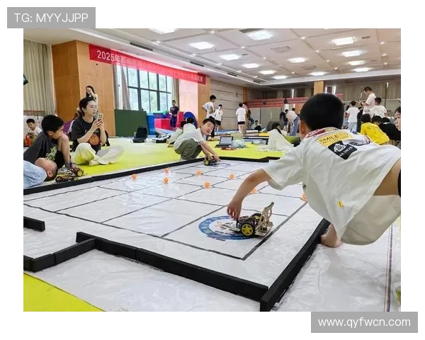 成都乒乓球队在联赛中的灵活应变能力展现出卓越的竞技水平与团队协作精神 成都乒乓球队在联赛中的灵活应变能力展现出卓越的竞技水平与团队协作精神